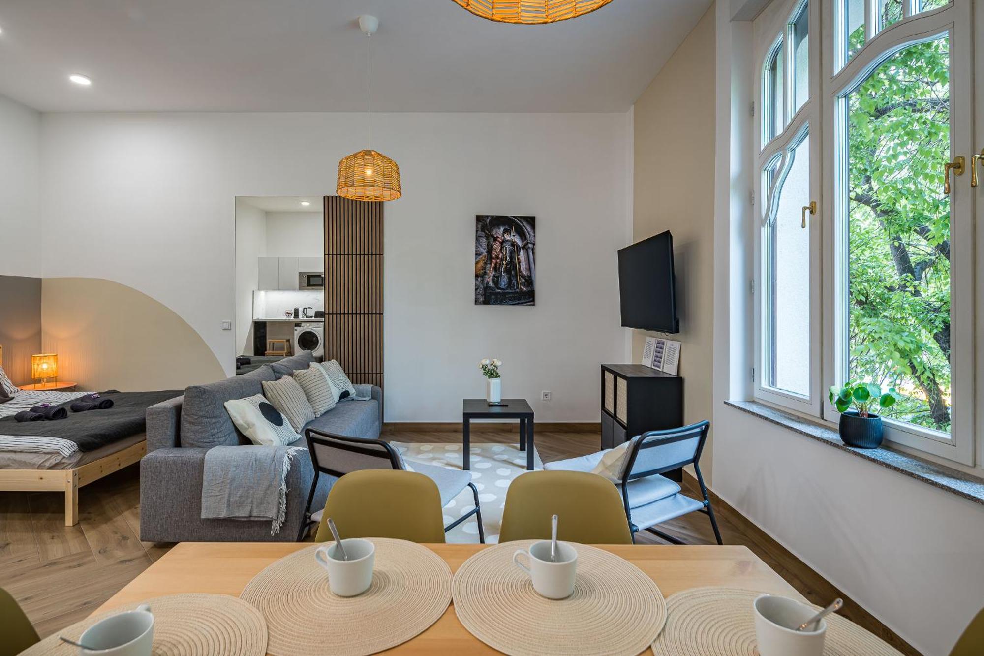 Stafetahaz Apartmanok Vác Buitenkant foto