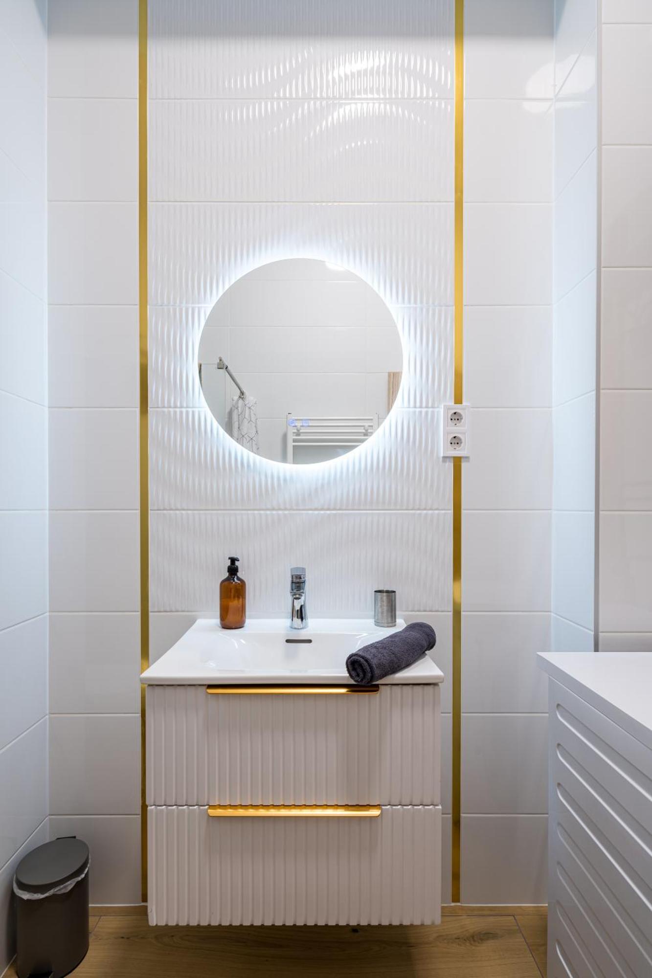 Stafetahaz Apartmanok Vác Buitenkant foto