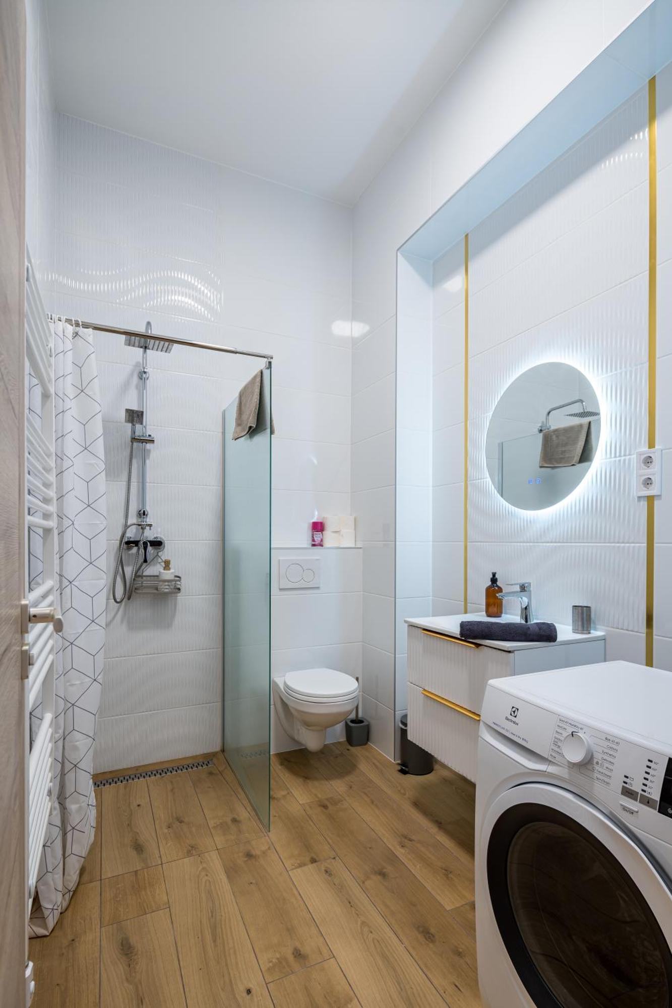 Stafetahaz Apartmanok Vác Buitenkant foto