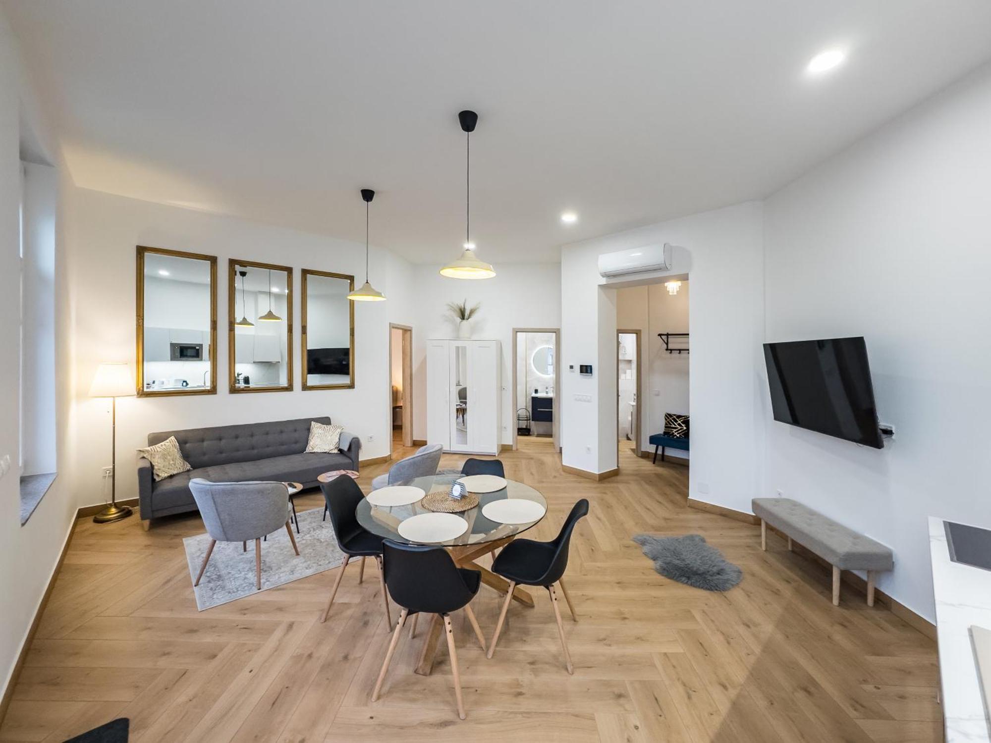 Stafetahaz Apartmanok Vác Buitenkant foto